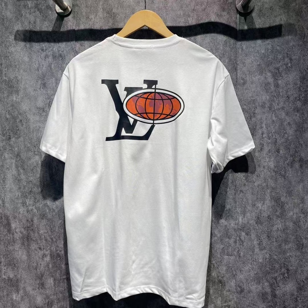 Louis Vuitton White and Brown World Map T-Shirt - Picture 7 of 7